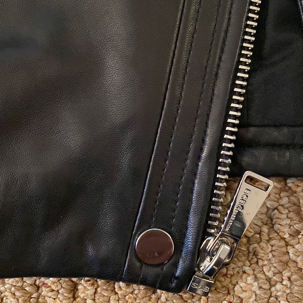 Bcbg Generation Black Leather Jacket In Small - image 7